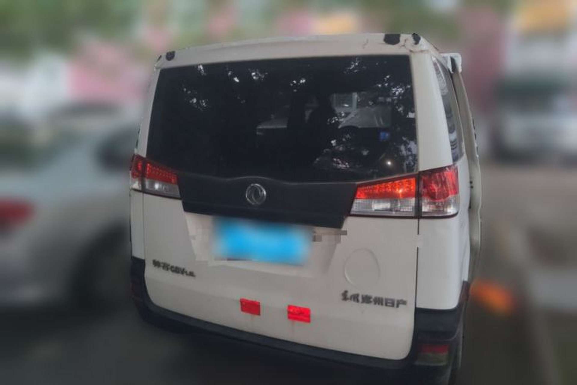 Used Dongfeng Shuaike 2013 Revised Version 1.5L Manual Standard Edition 7 Seats China IV Standard Rear