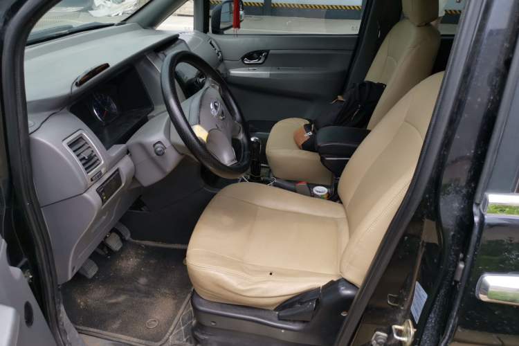 Used Dongfeng Shuaike 2014 1.6L Manual Comfort 7-Seater China IV Standard Left Front Seat