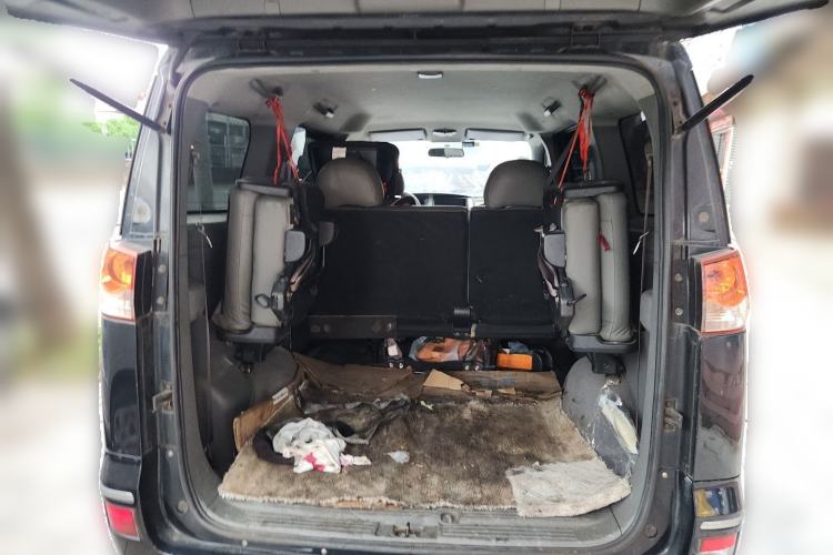 Used Dongfeng Shuaike 2014 1.6L Manual Comfort 7-Seater China IV Standard Trunk