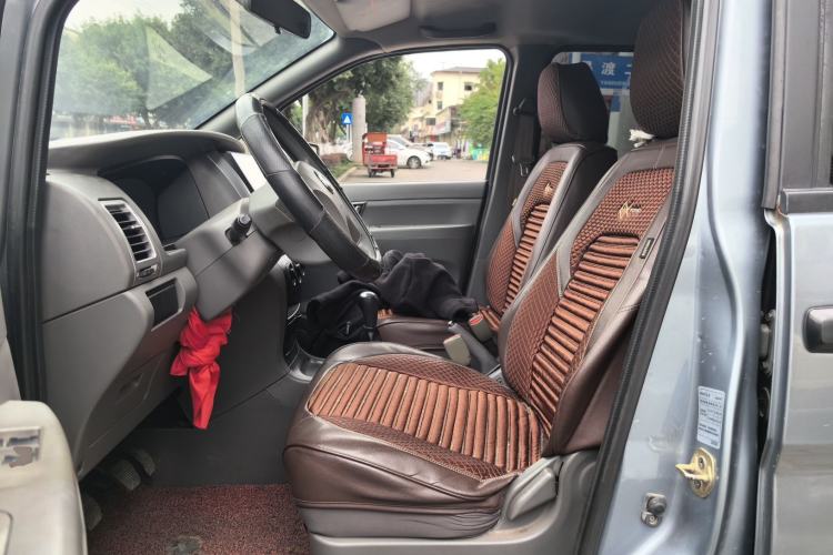 Used Dongfeng Shuaike 2014 1.6L Manual Comfort 7-Seater China IV Standard Left Front Seat