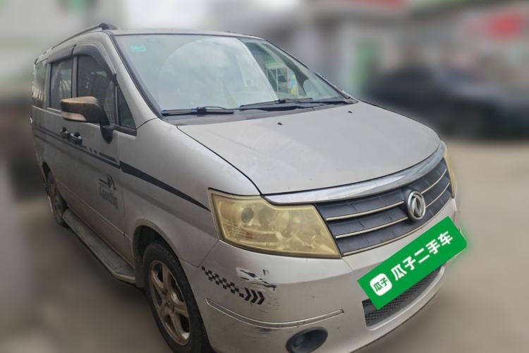 Used Dongfeng Shuaike 2014 1.5L Manual Standard Model 7-Seater China IV Front Right 45 Deg