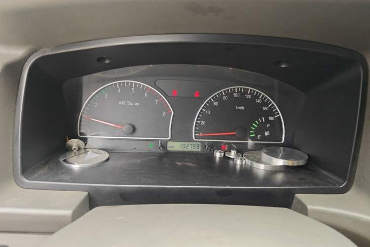 Used Dongfeng Shuaike 2014 1.5L Manual Standard Model 7-Seater China IV Instrument Cluster