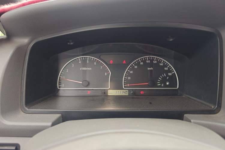 Used Dongfeng Shuaike 2014 1.5L Manual Standard Model 7-Seater China IV Instrument Cluster