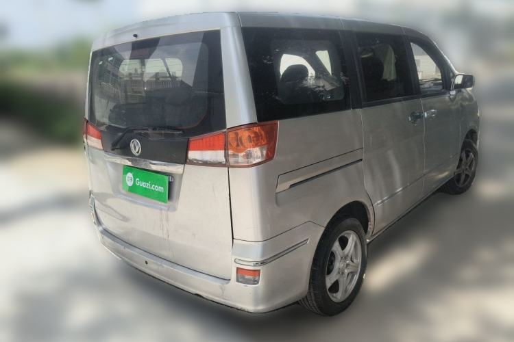 Used Dongfeng Shuaike 2014 1.6L Manual Comfort 7-Seater China IV Standard Rear Right 45 Deg