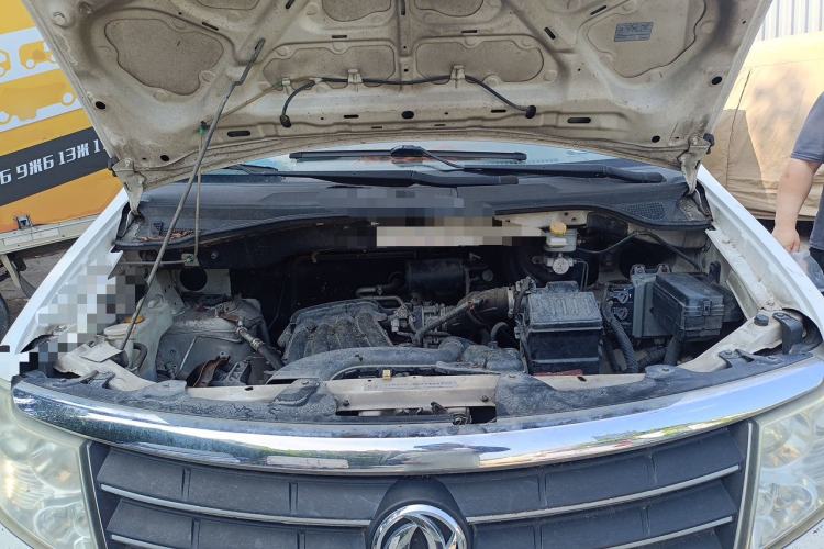 Used Dongfeng Shuaike 2014 1.6L Manual Luxury 7-Seater China V Standard Engine Bay
