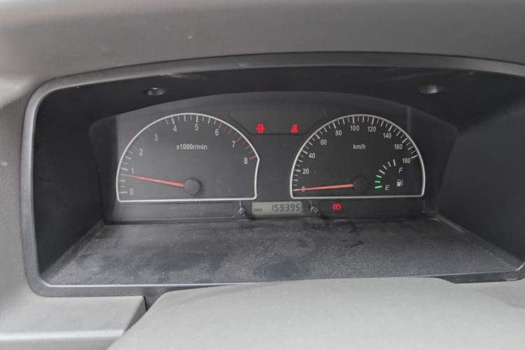 Used Dongfeng Shuaike 2014 1.5L Manual Standard Model 7-Seater China IV Instrument Cluster