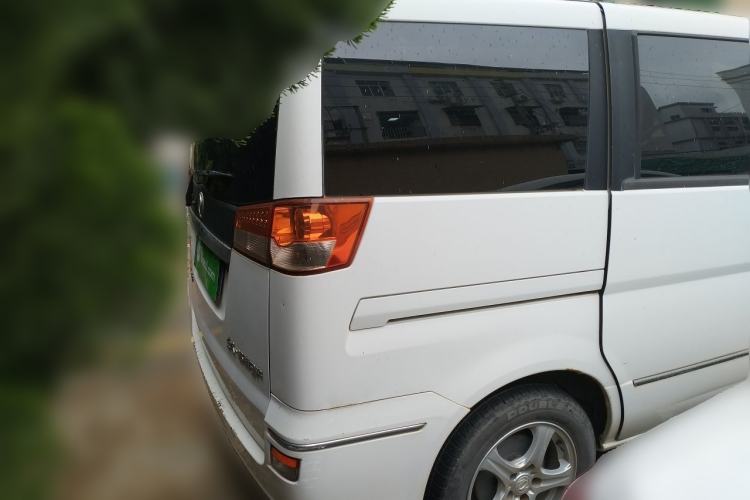Used Dongfeng Shuaike 2014 1.6L Manual Comfort 7-Seater China IV Standard Rear Right 45 Deg