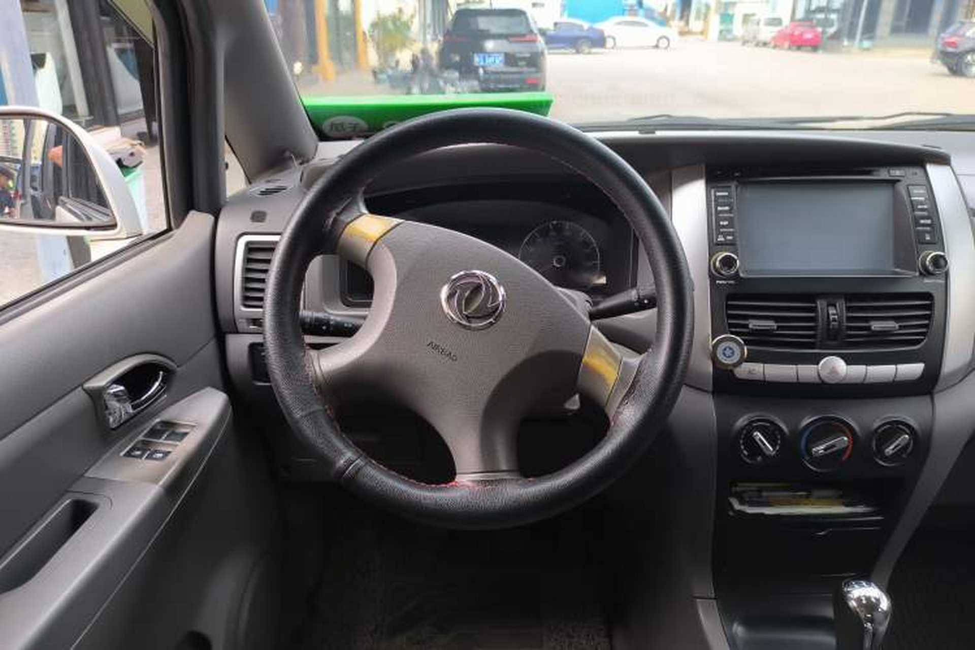 Used Dongfeng Shuaike 2014 1.6L Manual Comfort 7-Seater China IV Standard Steering Wheel