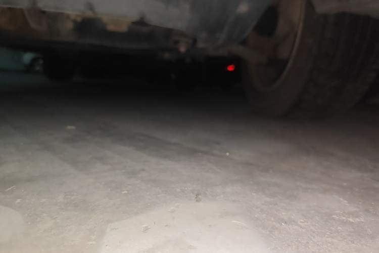 Used Dongfeng Shuaike 2016 1.5L Manual Comfort Model Chassis Front Left