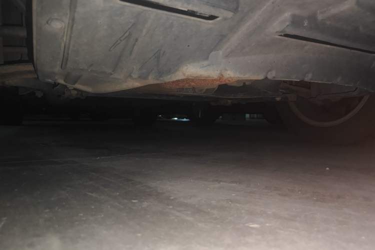 Used Dongfeng Shuaike 2016 1.5L Manual Comfort Model Chassis Front Right