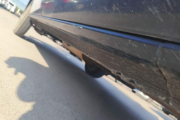 Used Dongfeng Shuaike 2016 1.5L Manual Comfort Model Chassis Front Right