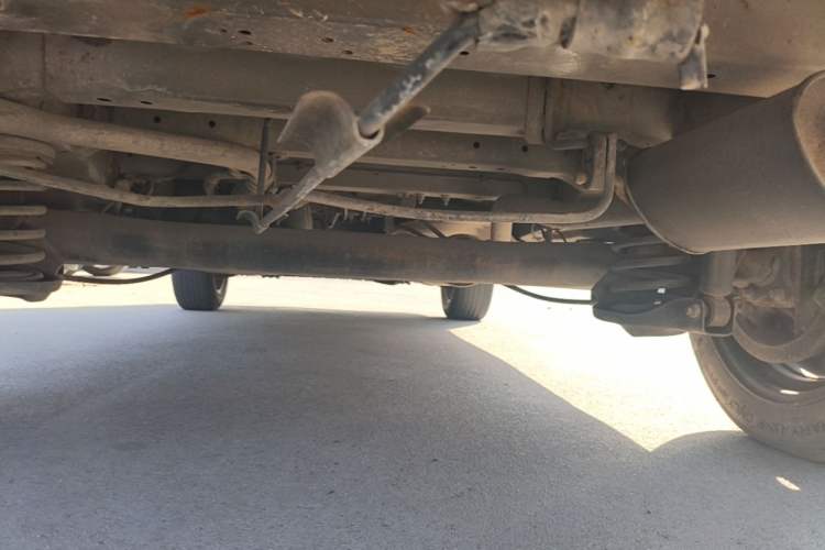 Used Dongfeng Shuaike 2016 1.5L Manual Comfort Model Chassis Rear