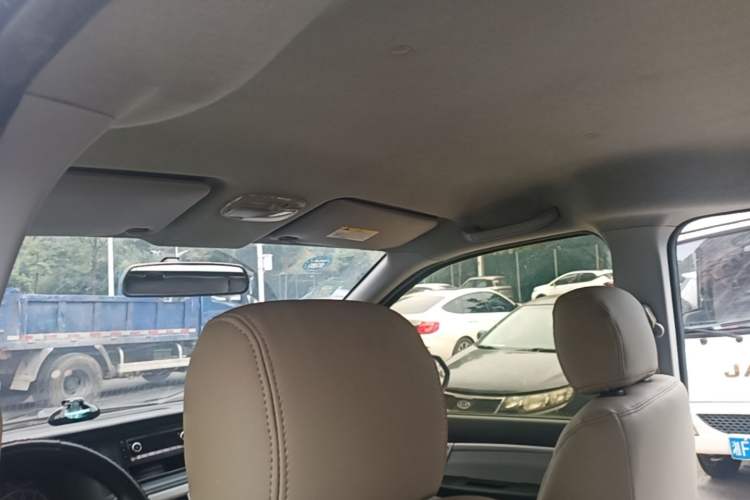 Used Dongfeng Shuaike 2016 1.5L Manual Comfort Model Headliner