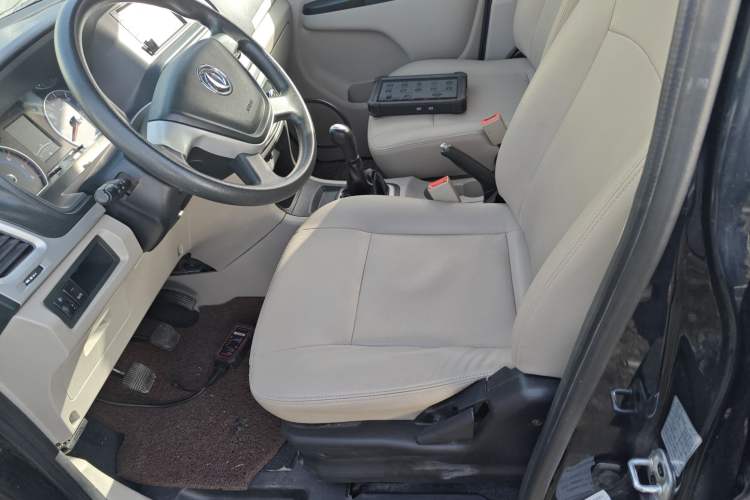 Used Dongfeng Shuaike 2016 1.5L Manual Luxury Model Left Front Seat