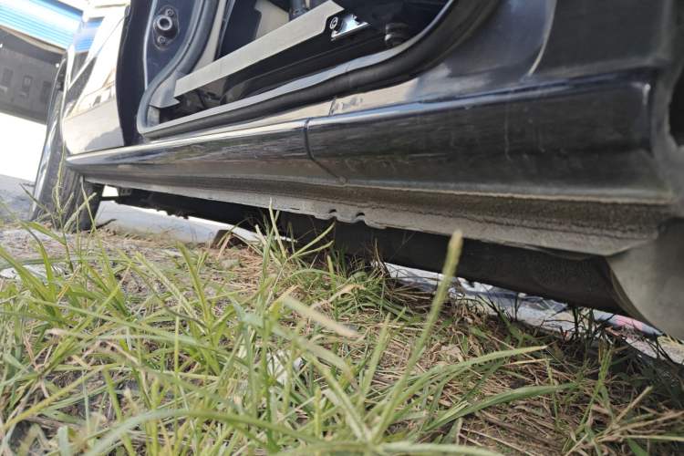 Used Dongfeng Shuaike 2016 1.5L Manual Luxury Model Left Side Sill