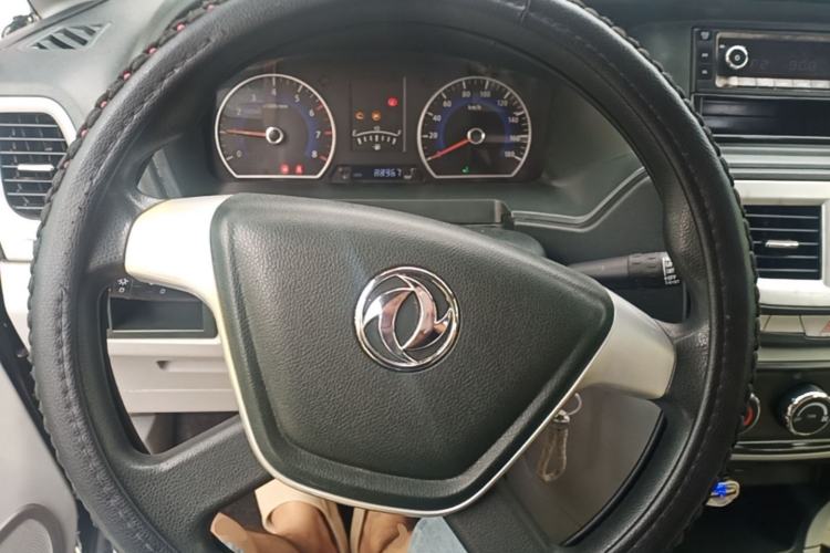 Used Dongfeng Shuaike 2016 1.5L Manual Comfort Model Steering Wheel