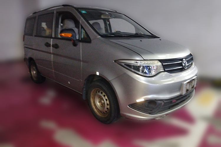 Used Dongfeng Shuaike 2016 1.5L Manual Standard Edition Front Right 45 Deg