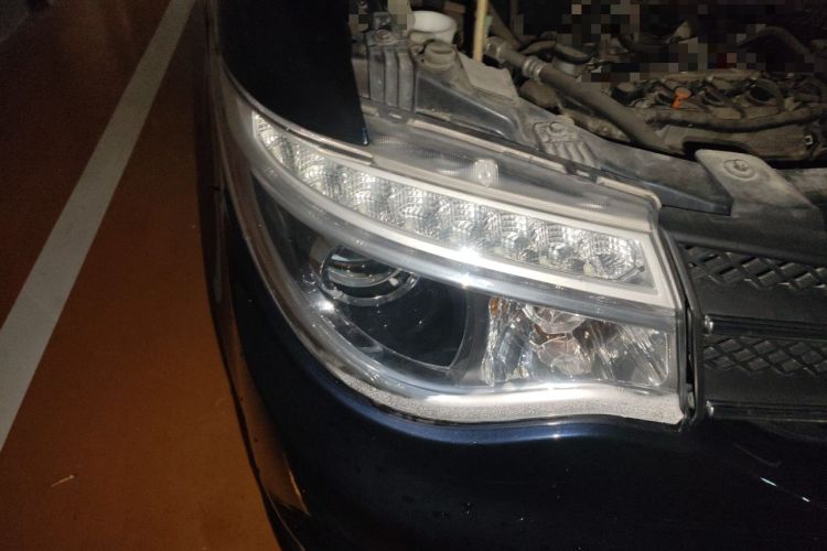 Used Dongfeng Shuaike 2016 1.5L Manual Luxury Model Right Front Headlight