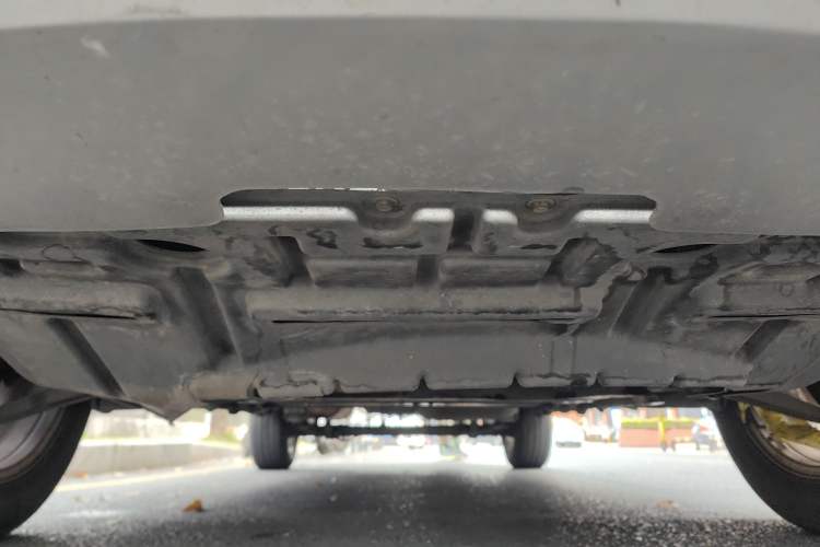 Used Dongfeng Shuaike 2016 1.5L Manual Standard Edition Chassis Front