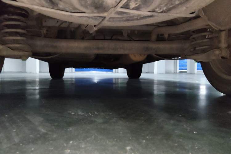 Used Dongfeng Shuaike 2016 1.5L Manual Luxury Model Chassis Rear