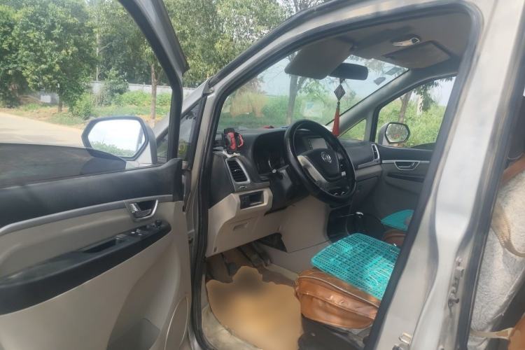 Used Dongfeng Shuaike 2016 1.6L Manual Luxury Model Driver Seat