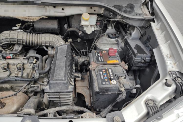 Used Dongfeng Shuaike 2016 1.5L Manual Standard Edition Engine Bay Left