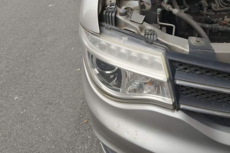 Used Dongfeng Shuaike 2016 1.5L Manual Standard Edition Exterior 6