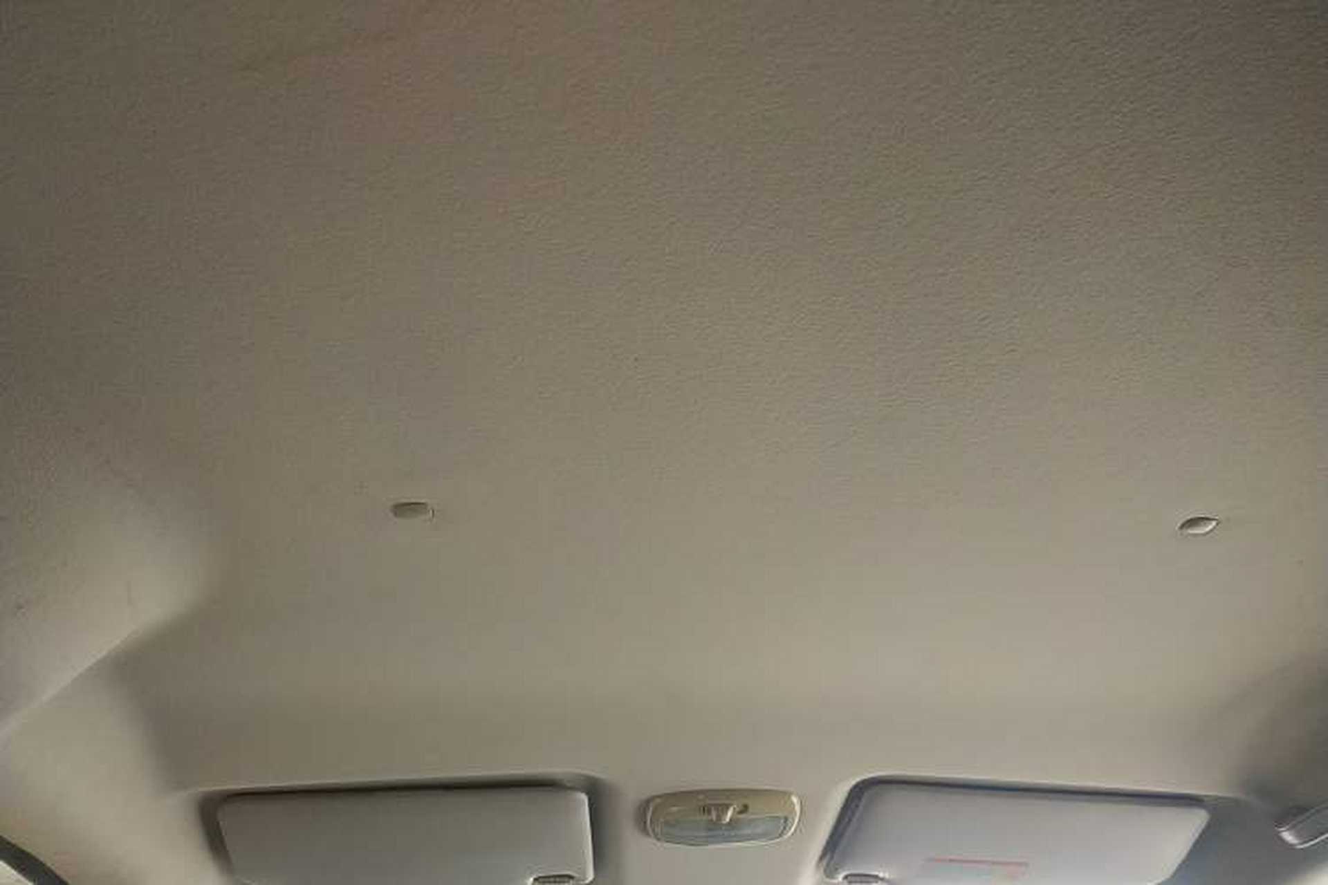 Used Dongfeng Shuaike 2016 1.6L Manual Comfort Model Headliner