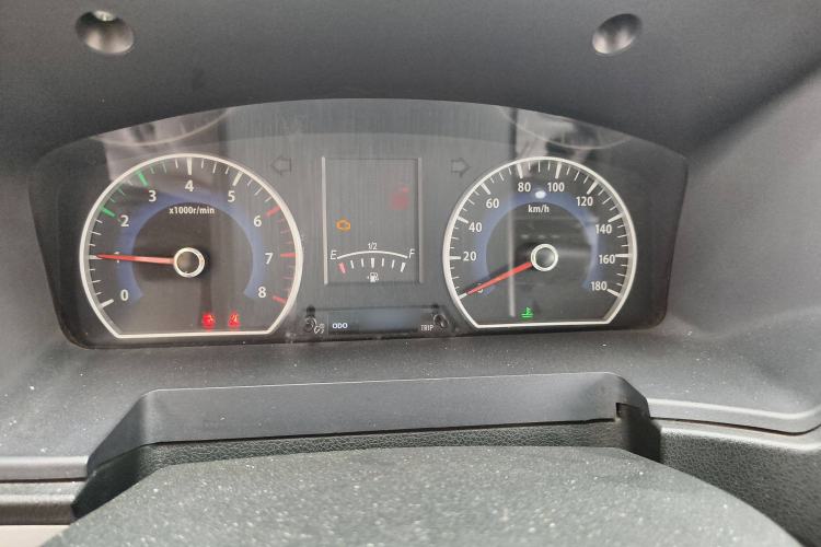 Used Dongfeng Shuaike 2016 1.5L Manual Comfort Model Instrument Cluster