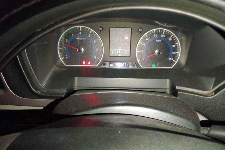 Used Dongfeng Shuaike 2016 1.5L Manual Standard Edition Instrument Cluster