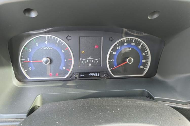 Used Dongfeng Shuaike 2016 1.5L Manual Luxury Model Instrument Cluster