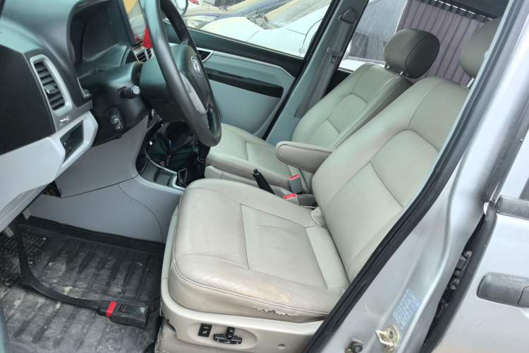 Used Dongfeng Shuaike 2016 1.5L Manual Standard Edition Left Front Seat