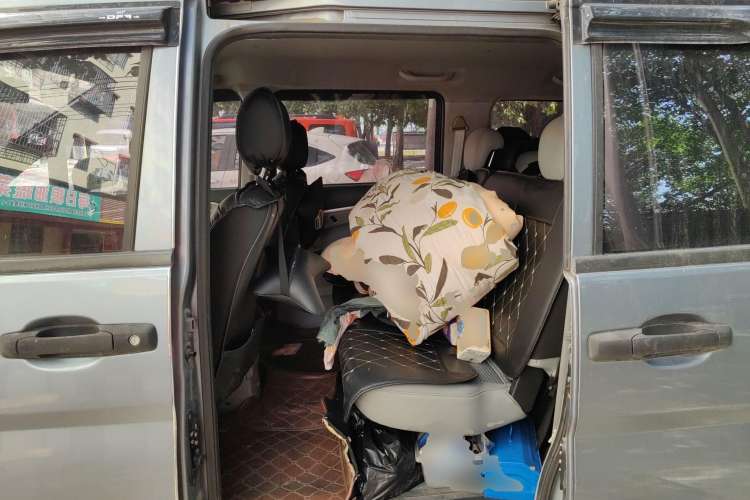 Used Dongfeng Shuaike 2016 1.5L Manual Comfort Model Left Rear Seat