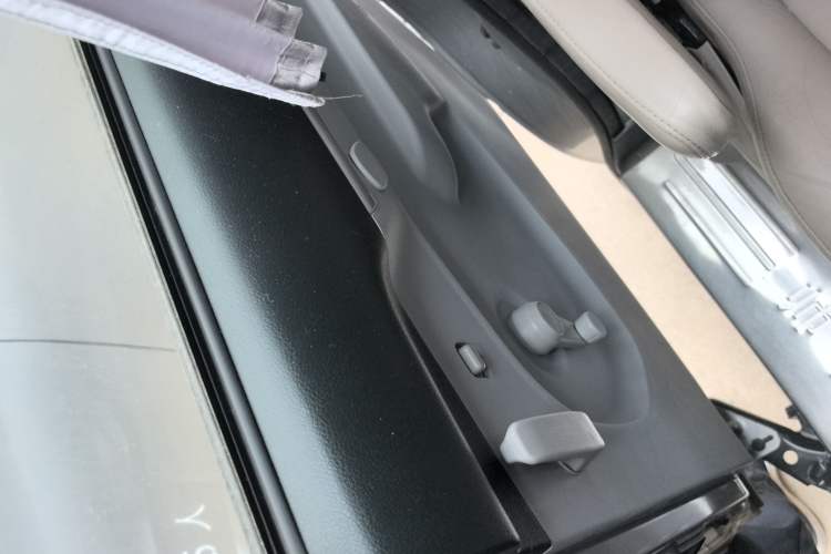 Used Dongfeng Shuaike 2016 1.5L Manual Standard Edition Right Rear Door Interior