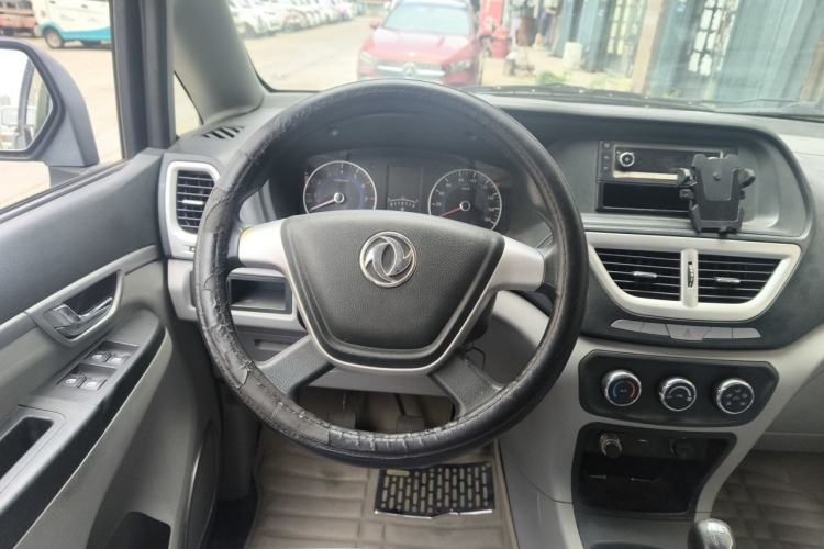 Used Dongfeng Shuaike 2016 1.5L Manual Comfort Model Steering Wheel