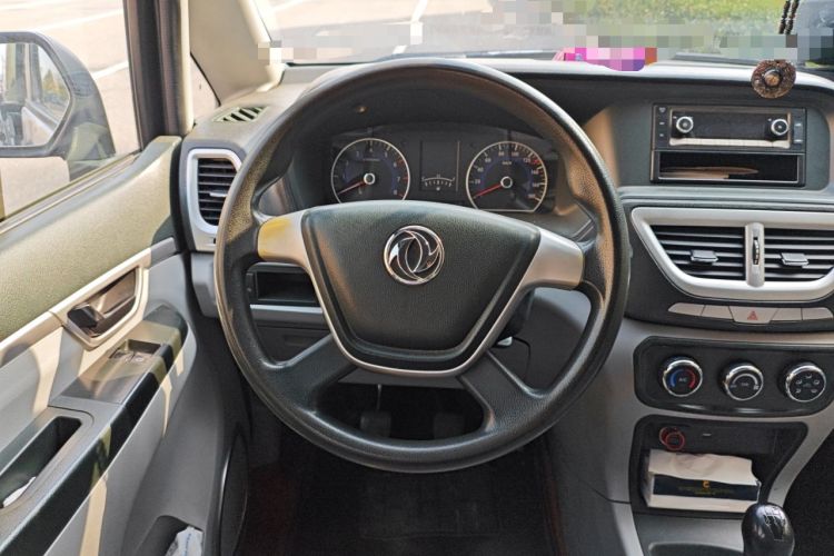 Used Dongfeng Shuaike 2016 1.5L Manual Standard Edition Steering Wheel