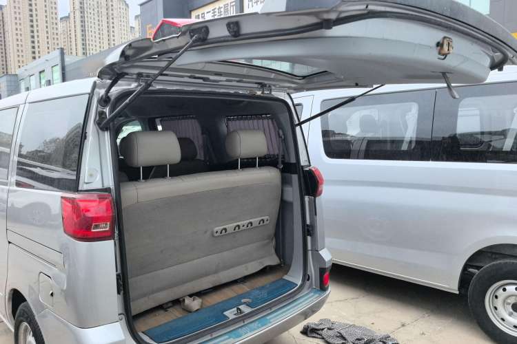 Used Dongfeng Shuaike 2016 1.5L Manual Standard Edition Trunk