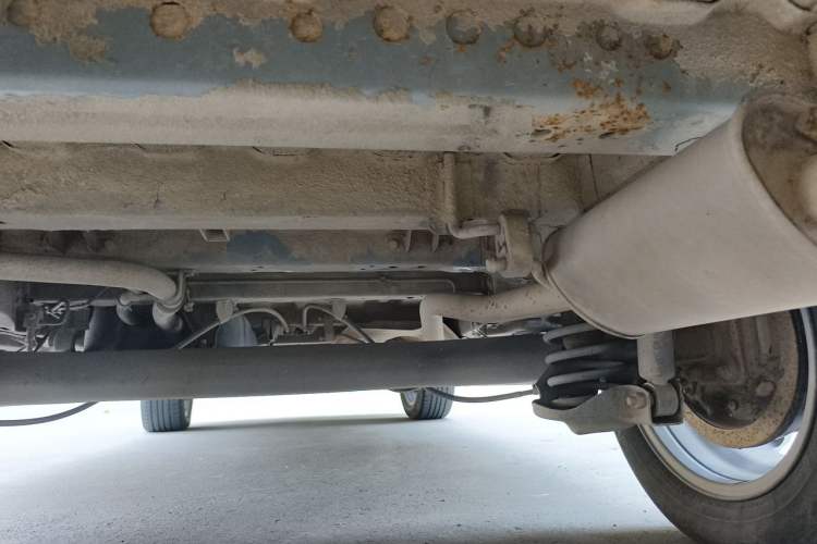 Used Dongfeng Shuaike 2016 1.6L Manual Comfort Model Chassis Rear