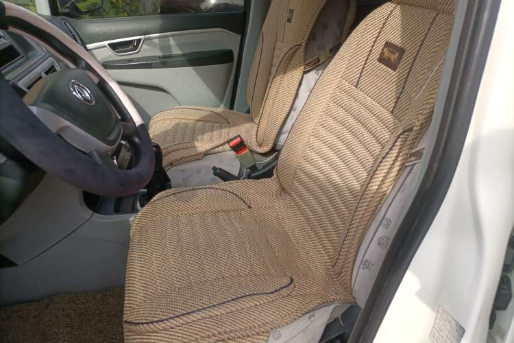 Used Dongfeng Shuaike 2016 1.5L Manual Standard Edition Left Front Seat