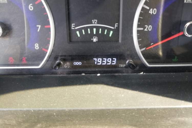 Used Dongfeng Shuaike 2016 1.5L Manual Standard Edition Odometer Close Up
