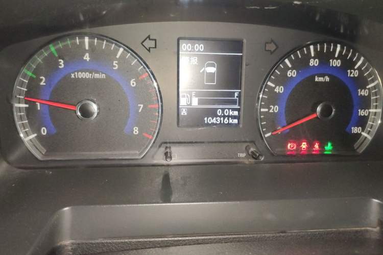 Used Dongfeng Shuaike 2016 Revised Version 1.6L Manual Comfort Edition Odometer Close Up