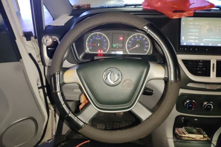 Used Dongfeng Shuaike 2016 1.5L Manual Comfort Model Steering Wheel