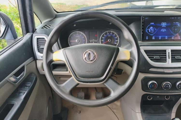 Used Dongfeng Shuaike 2016 1.5L Manual Luxury Model Steering Wheel
