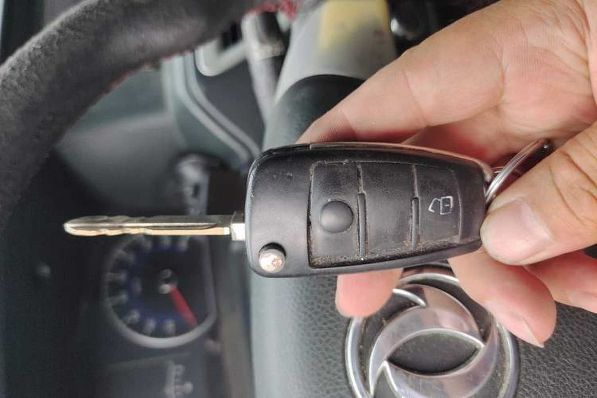 Used Dongfeng Shuaike 2016 1.5L Manual Comfort Model Vehicle Key