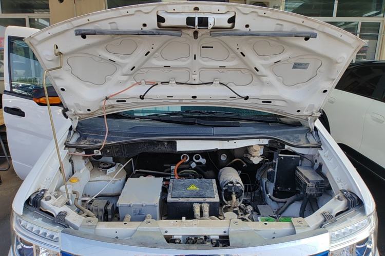 Used Dongfeng Shuaike 2018 Pure Electric Van Engine Bay