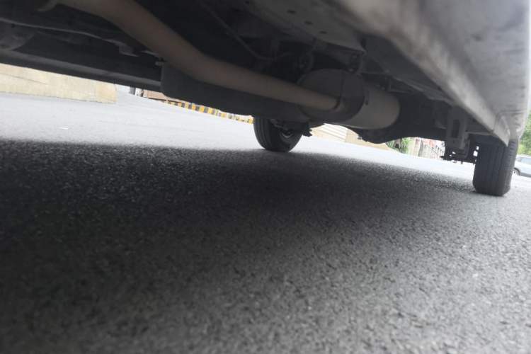 Used Dongfeng V5  Chassis Front Left