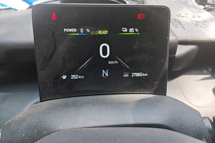 Used Dongfeng V5 2025 Model, 310 km Smart Leap Edition—Ningde 41.86 kWh Instrument Cluster