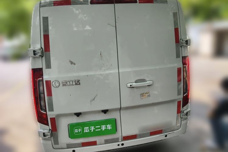 Used Dongfeng V5 2025 Model 310km Standard Version Rear