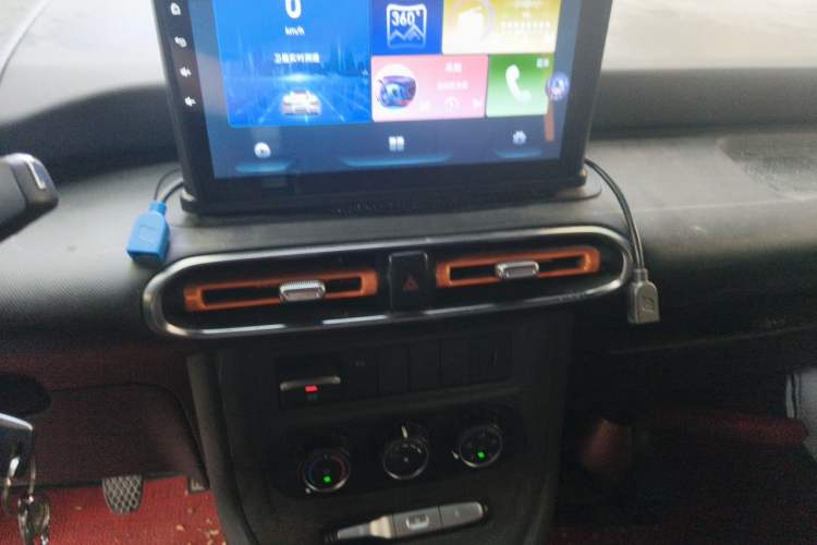 Used Dongfeng V7 2025 Model, 338 km Smart Leap Edition—Ningde 53.58 kWh Audio And AC Panel