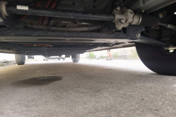 Used Dongfeng V7 2025 Model, 323 km Smart Leap Edition—AVIC 50.38 kWh Chassis Front